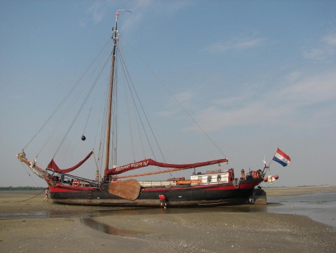 Schiff 990017  zeilklipper Zierikzee  Nieuwe Maen