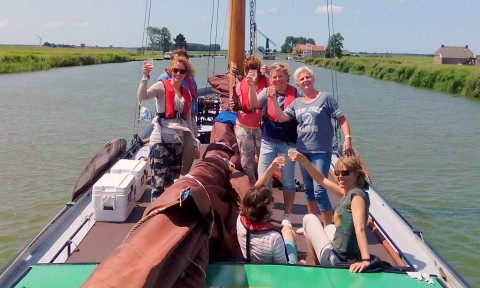 Schiff 990034 � skutsje Heeg � Het Zwarte Schaap