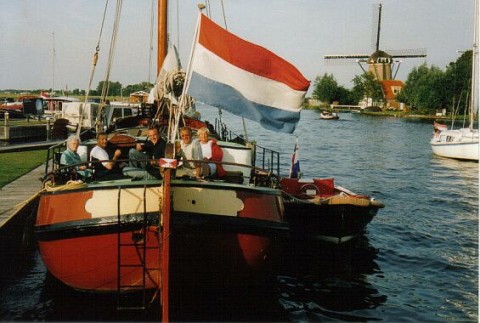 Schiff 990038 � paviljoentjalk Leiden � Zeiltjalk Vrouwe Fortuna